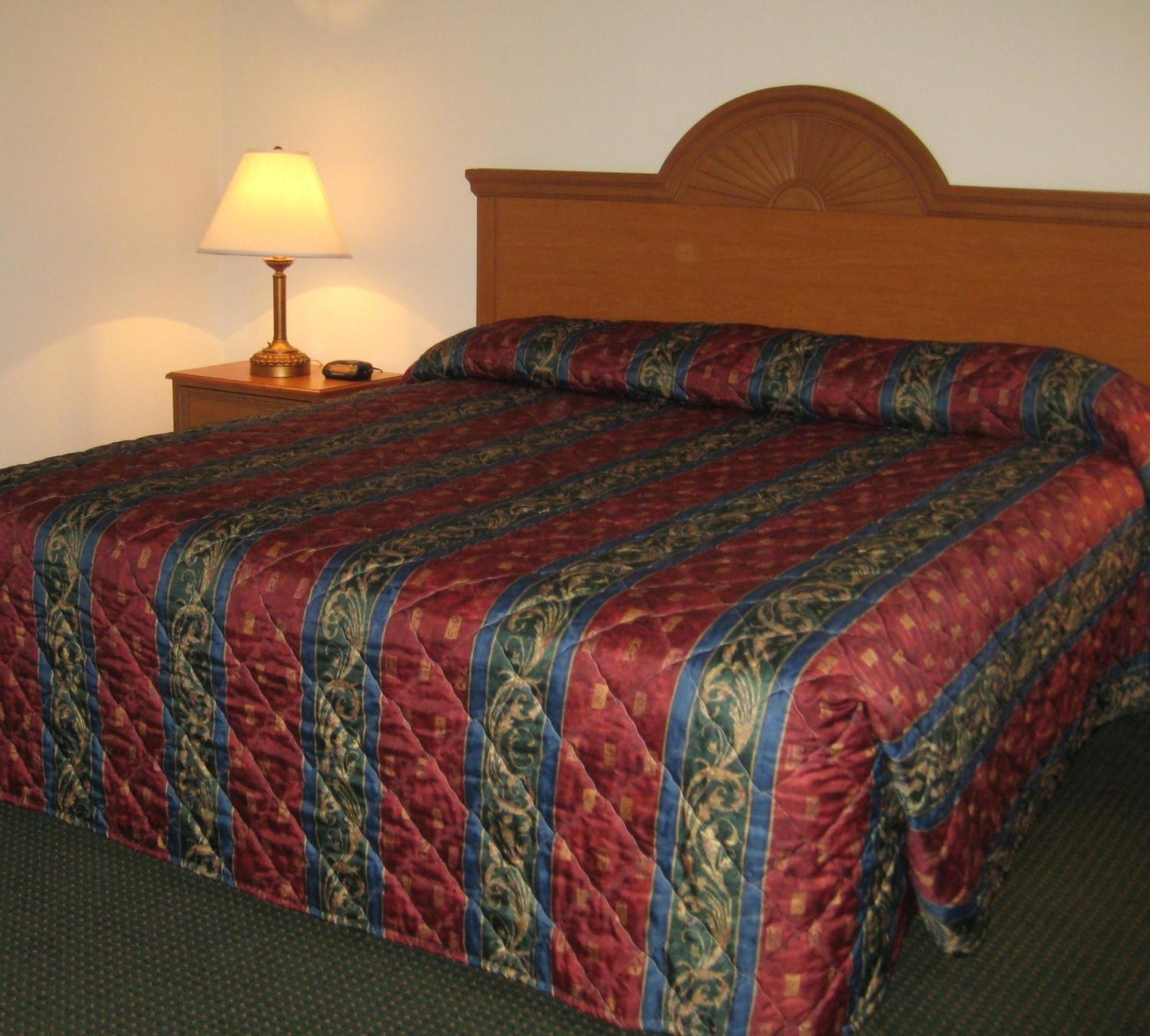 West Point Horizon Inn & Suites מראה חיצוני תמונה