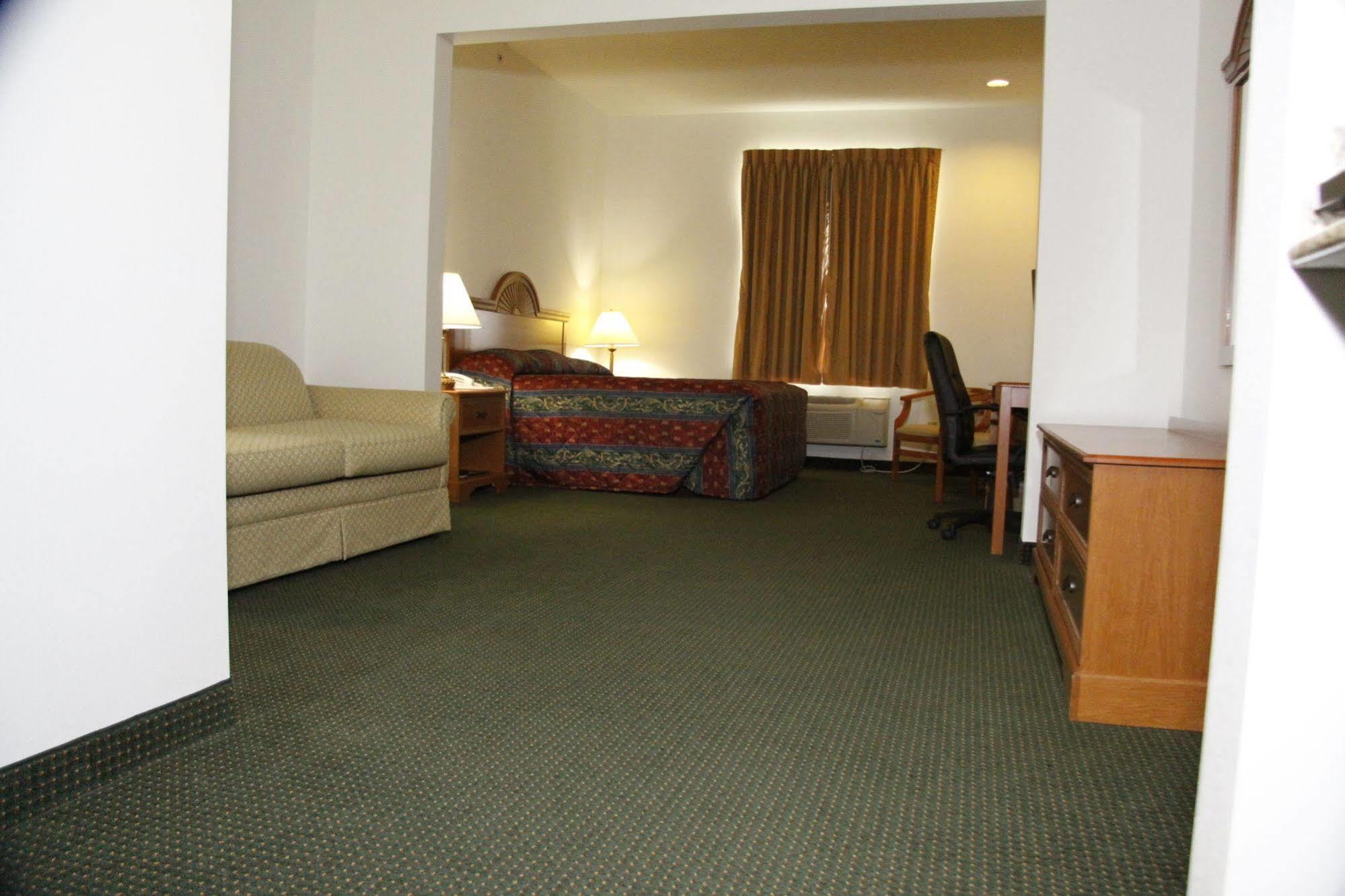 West Point Horizon Inn & Suites מראה חיצוני תמונה