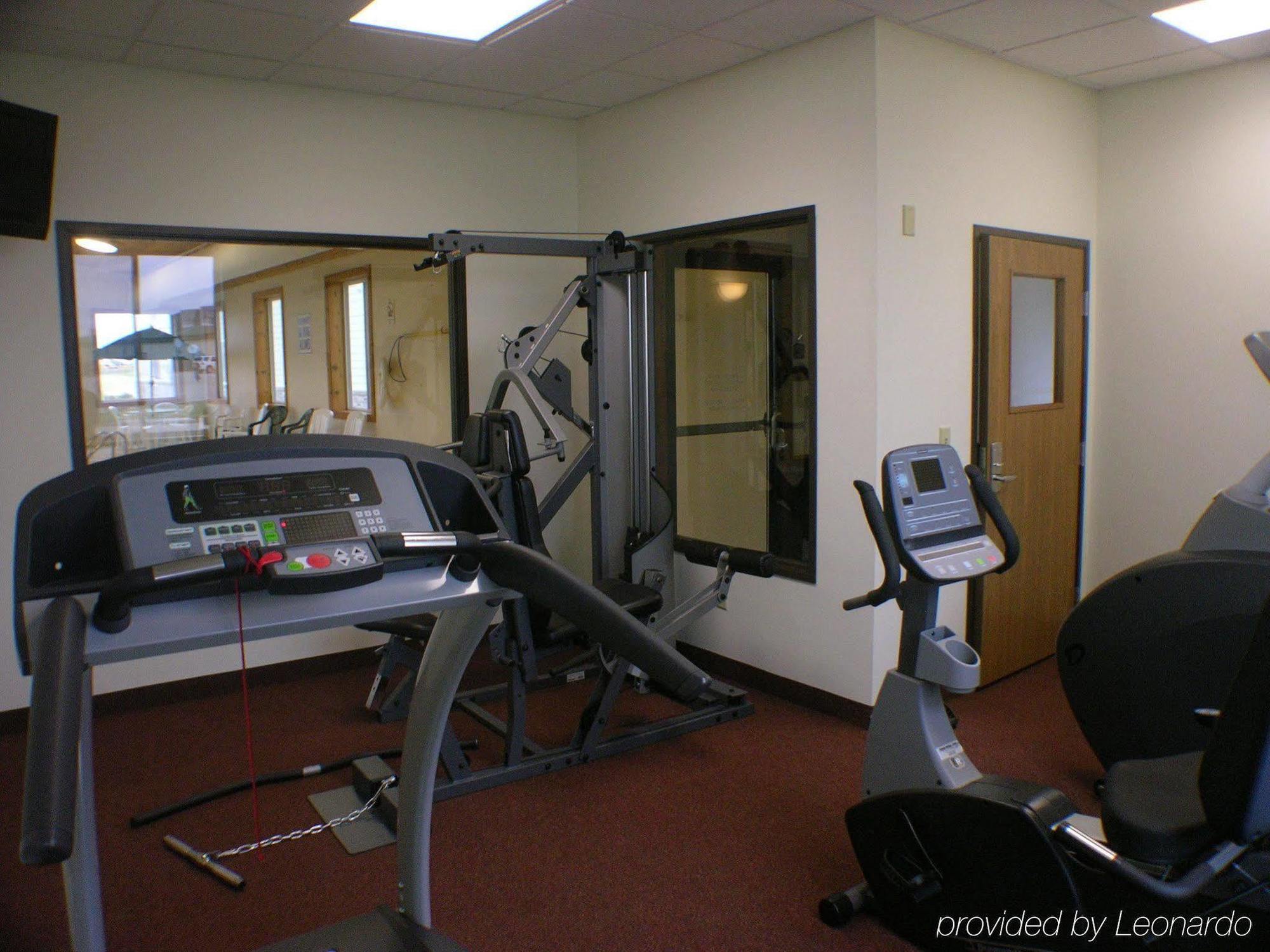 West Point Horizon Inn & Suites מראה חיצוני תמונה